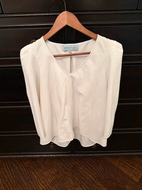 Tuckernuck Cream V-Neck Long-Sleeve Blouse